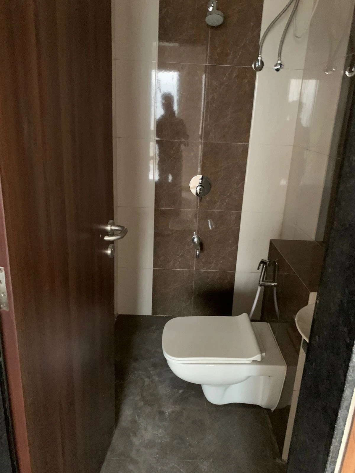 1.5 BHK Flat for Rent in Sethia green view, Goregaon West